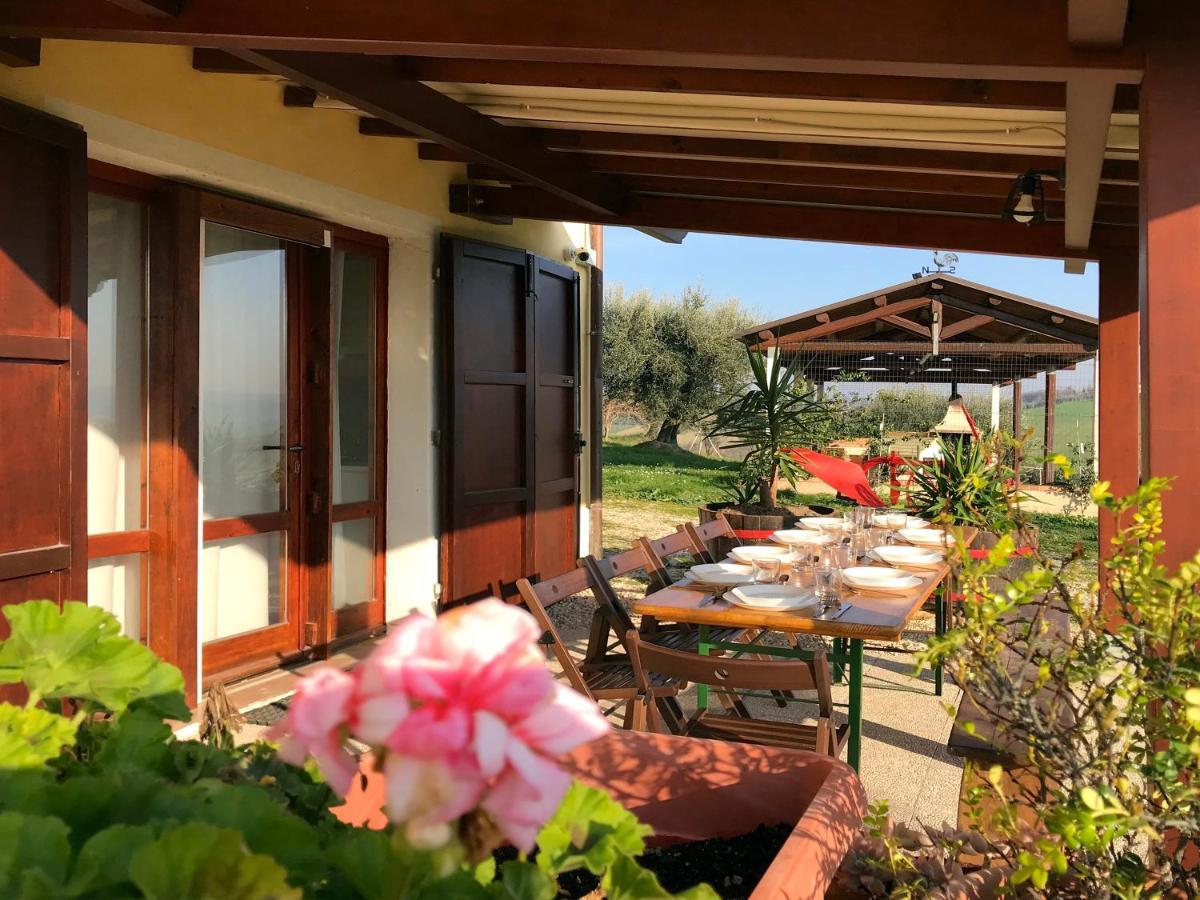 Casale Casini Soccorso Guest House Senigallia Exterior photo